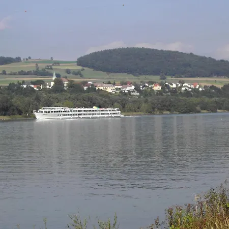 Donaublick Herberg *
